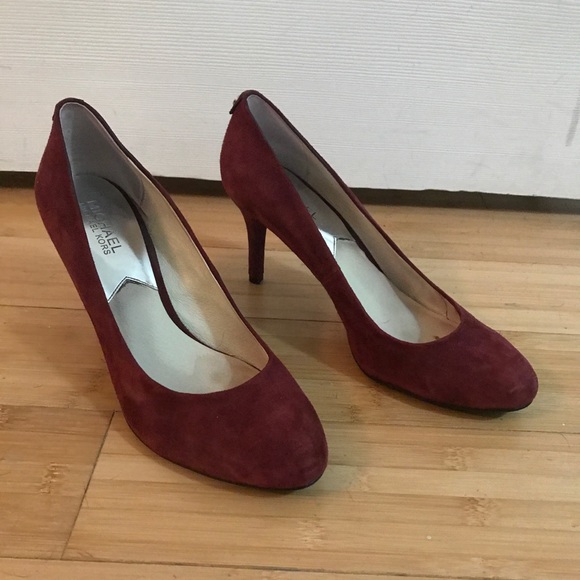 Michael Kors Shoes - Like-New Michael Kors Heels Michael Kors Shoes - Like-New Michael Kors Heels